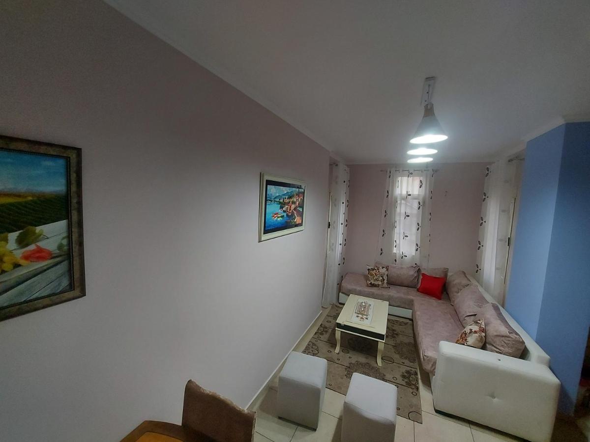 Bral Apartment 3 Durrës Exteriör bild