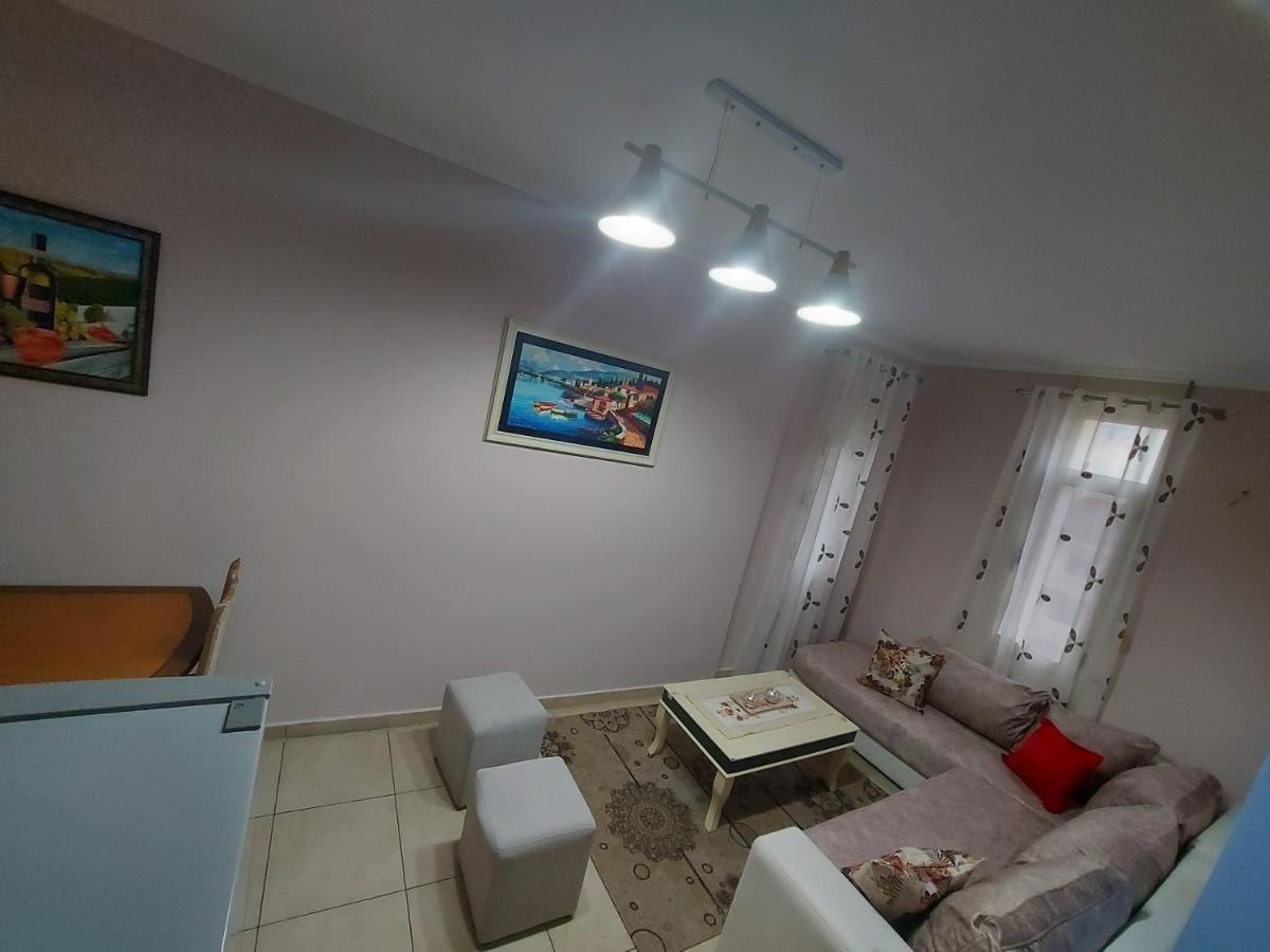 Bral Apartment 3 Durrës Exteriör bild