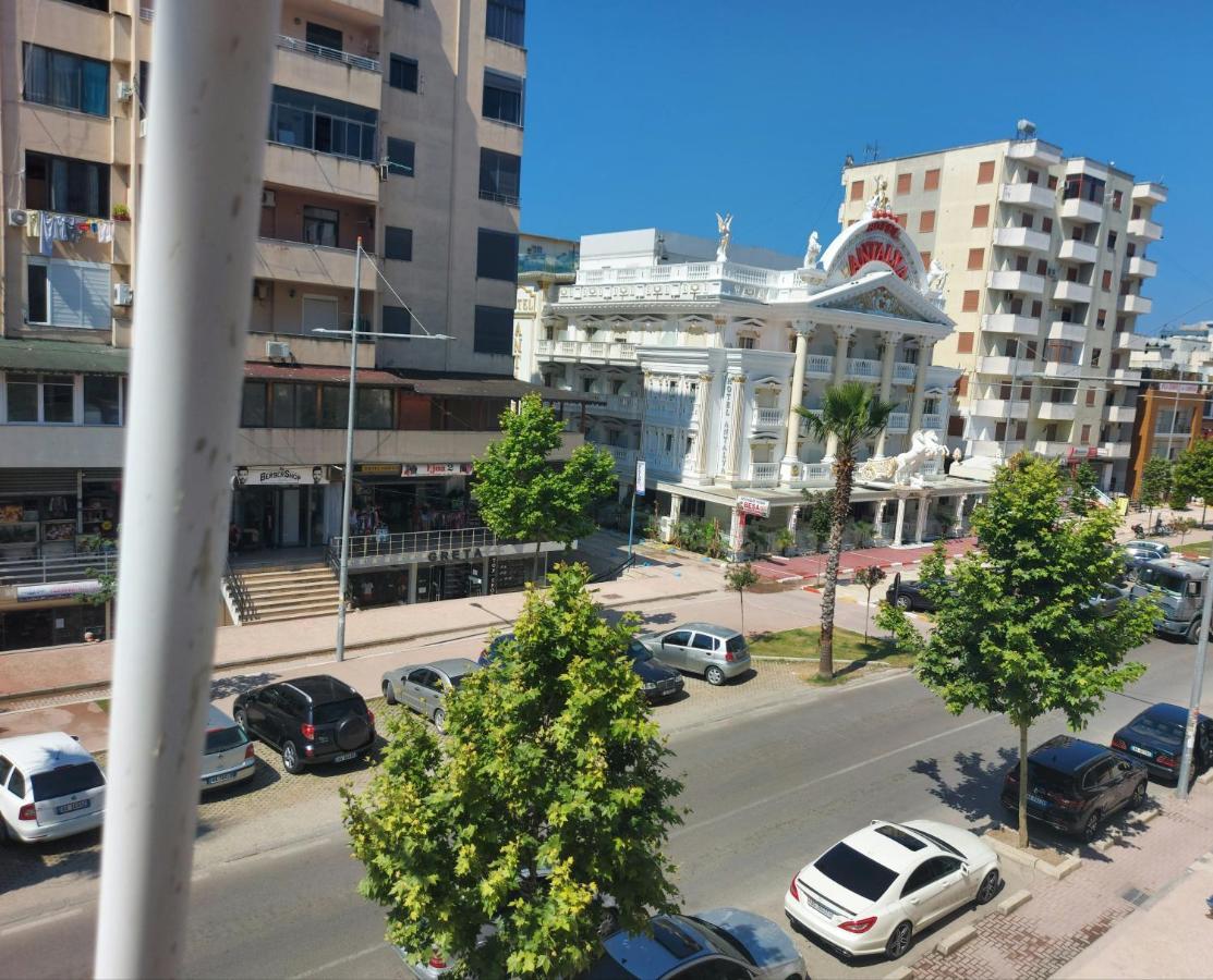 Bral Apartment 3 Durrës Exteriör bild